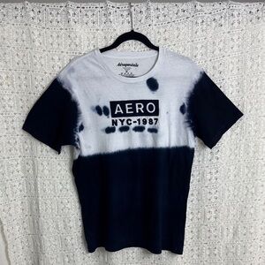 Men’s Aeropostale Navy and White Graphic Tee